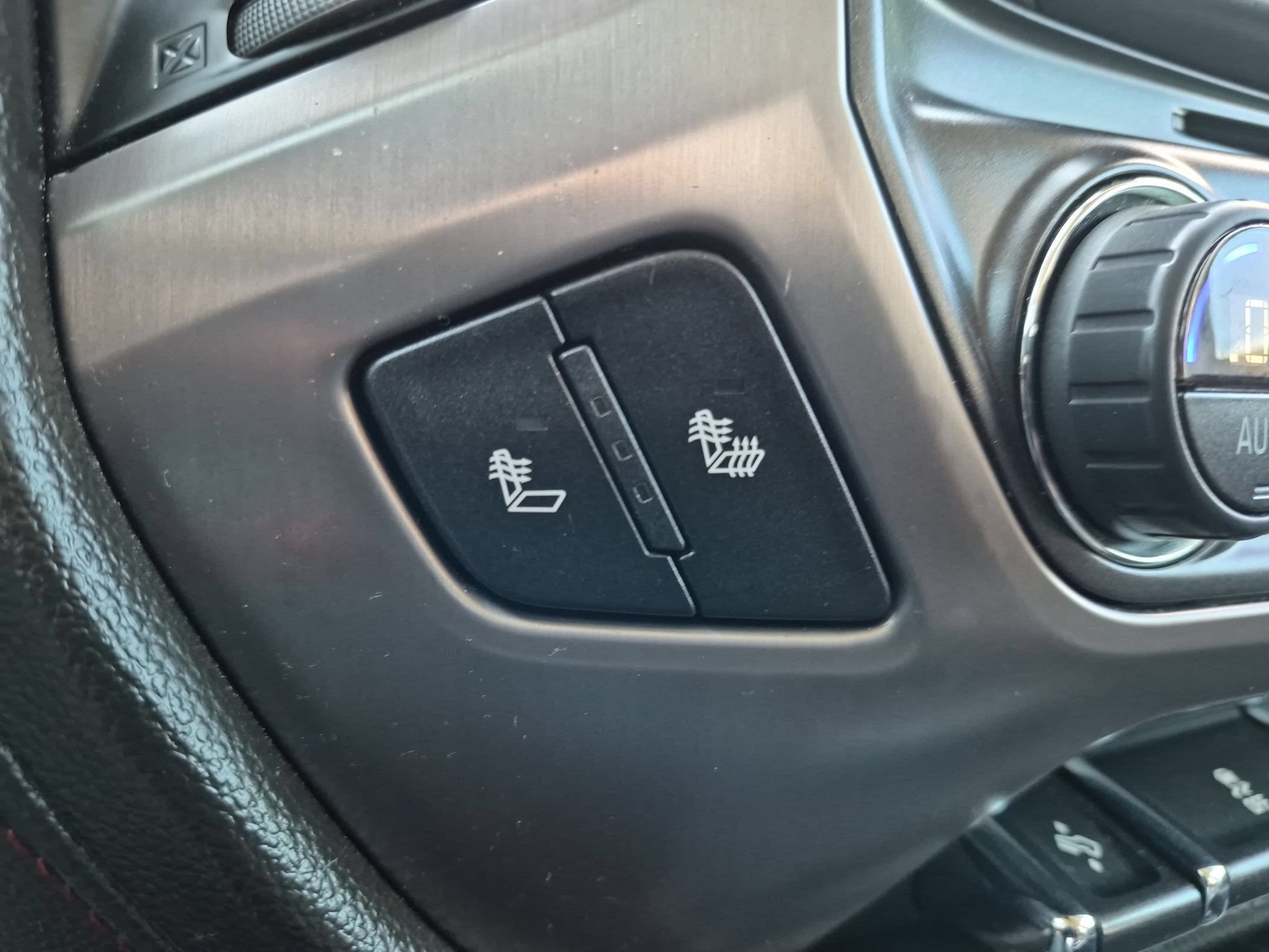 Used 2015 GMC Sierra 1500 SLT AWD/4WD image 20