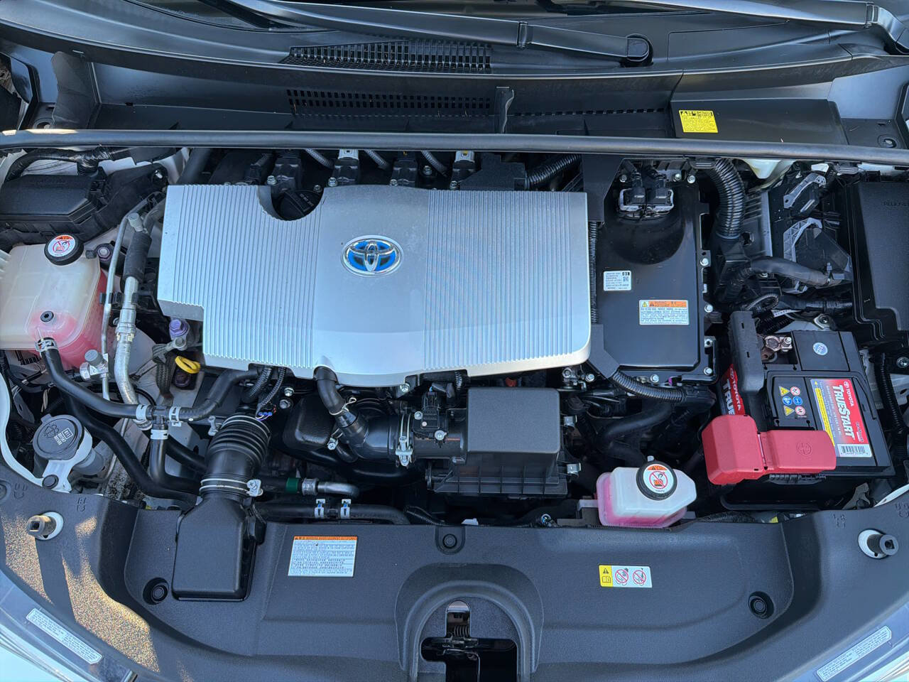 Used 2017 Toyota Prius Four Touring image 13