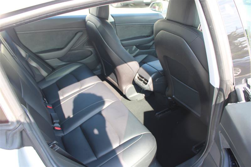 Used 2018 Tesla Model 3 Long Range AWD/4WD image 11