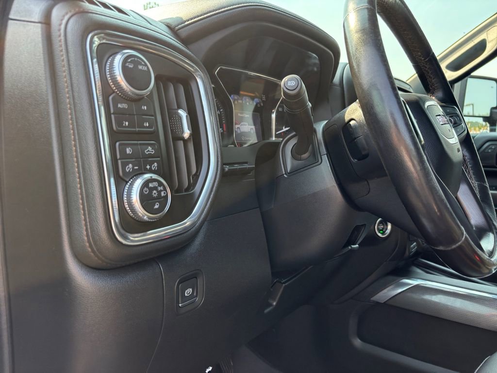 Used 2023 GMC Sierra 3500 AT4 w/ AT4 Premium Plus Package image 22