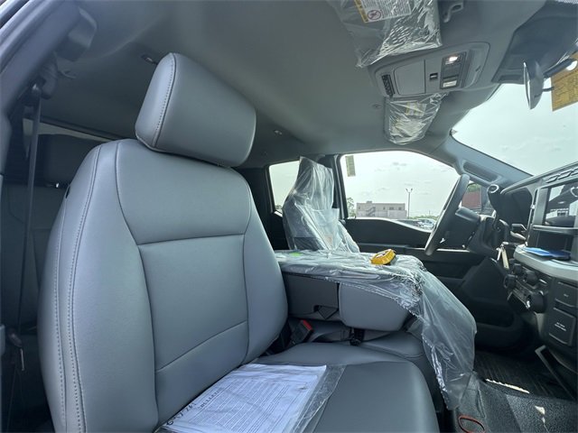 New 2024 Ford F350 XL w/ Snow Plow Prep Package image 35