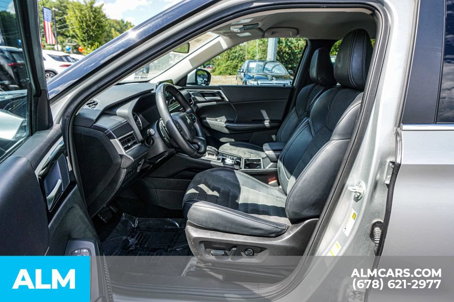 Used 2024 Mitsubishi Outlander SE AWD/4WD image 18