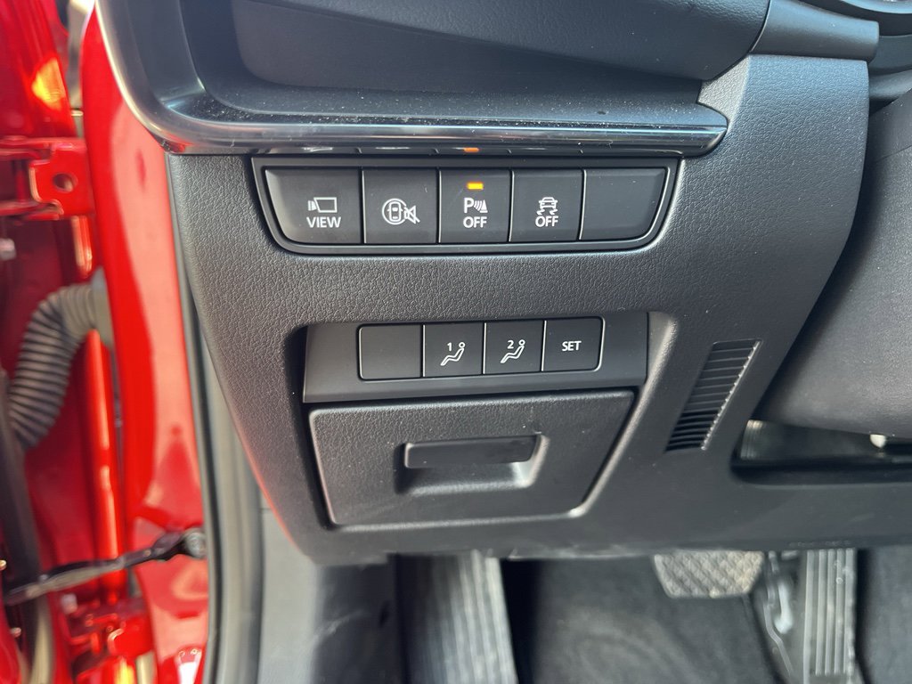 Certified 2025 MAZDA MAZDA3 Hatchback w/Premium Plus Pkg image 10