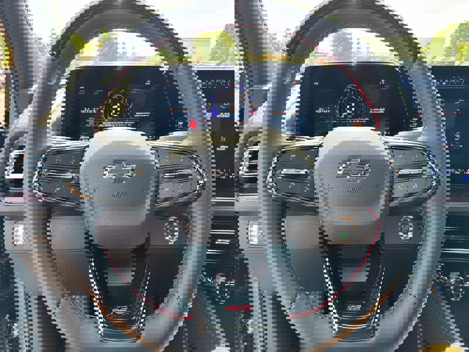 New 2026 Chevrolet Traverse RS w/ LPO, Floor Liner Package image 6
