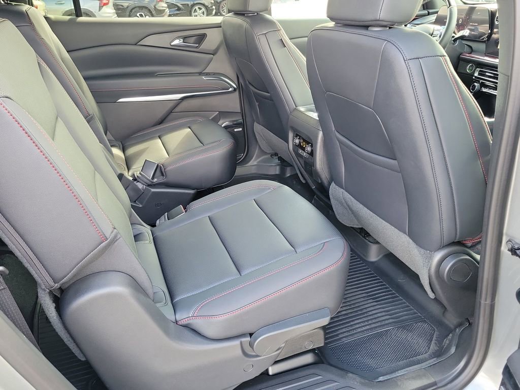 New 2026 Chevrolet Traverse Z71 w/ Enhanced Driving Package AWD/4WD image 18