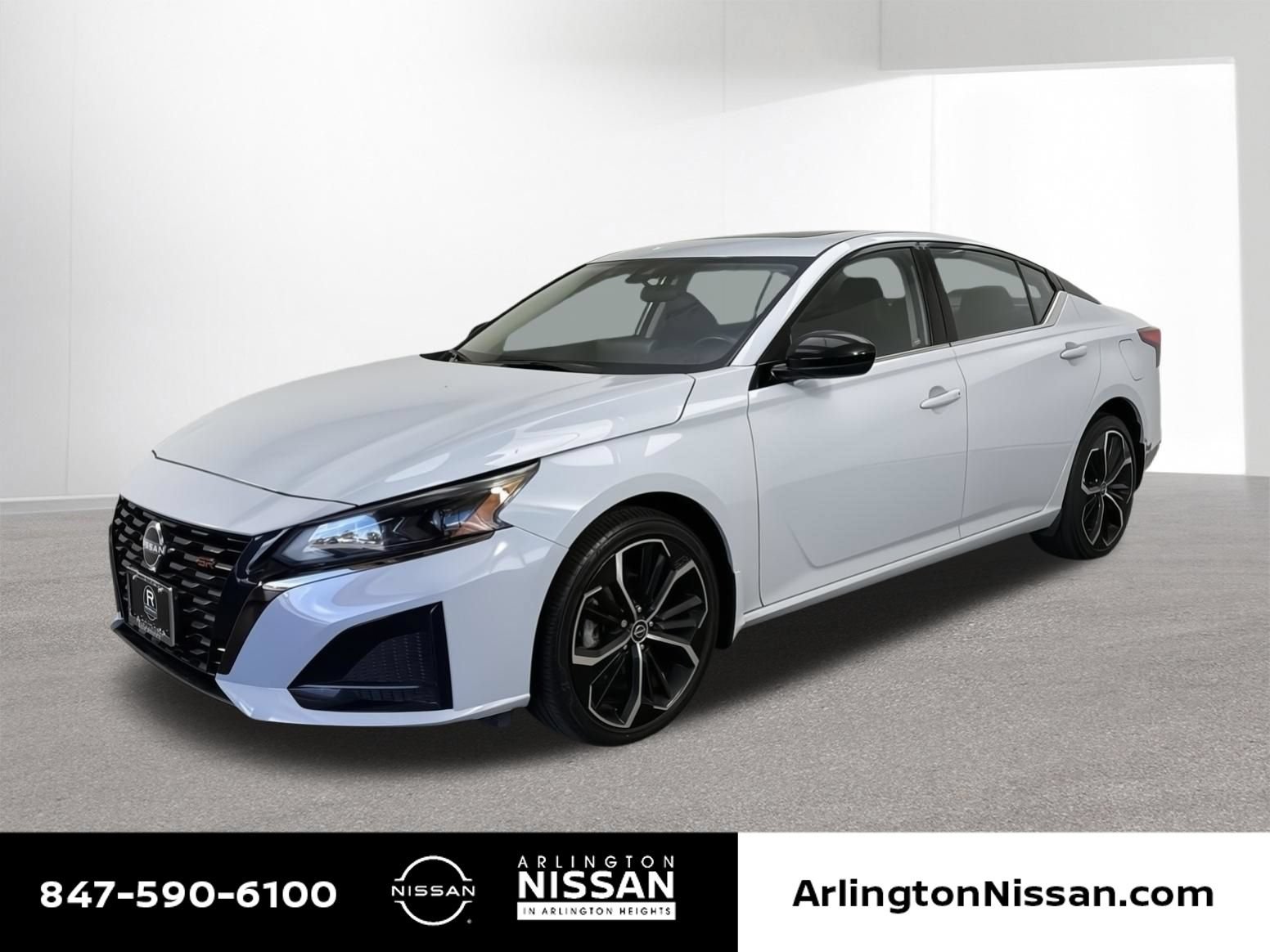 Used 2023 Nissan Altima 2.5 SR w/ SR Premium Package
