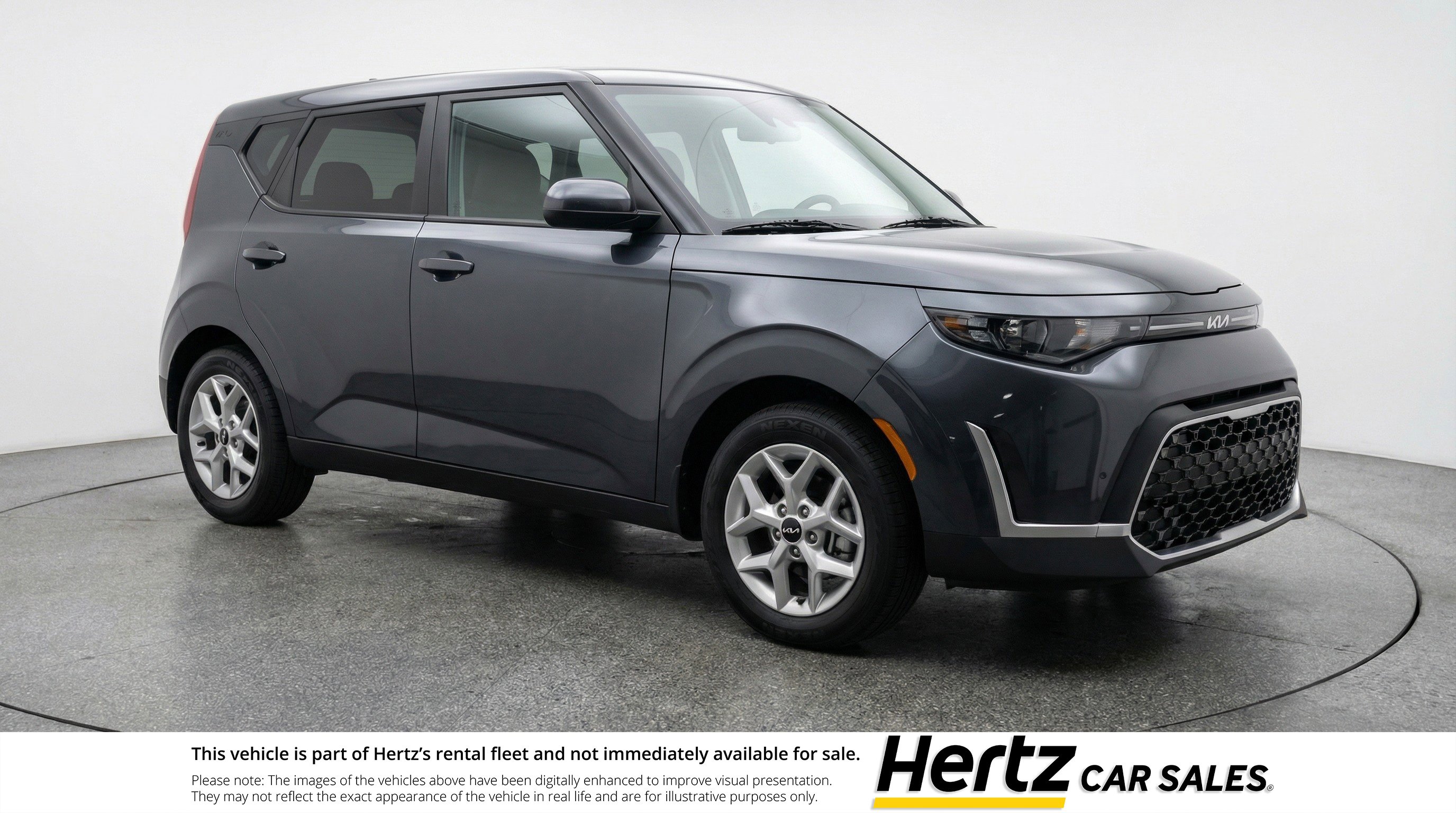 Used 2025 Kia Soul LX w/ LX Technology Package FWD image 1
