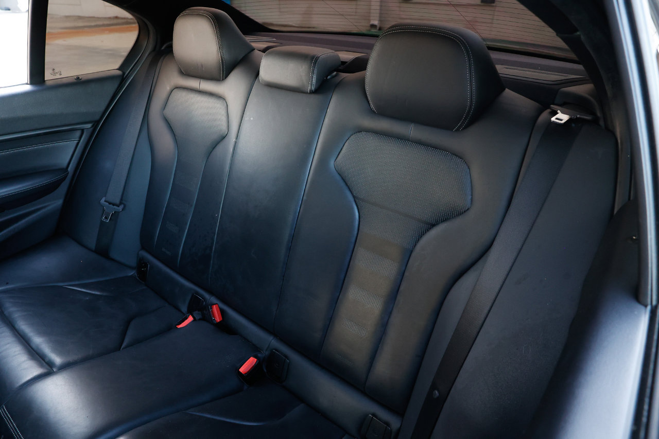 Used 2018 BMW M3 Coupe w/ Competition Package image 10