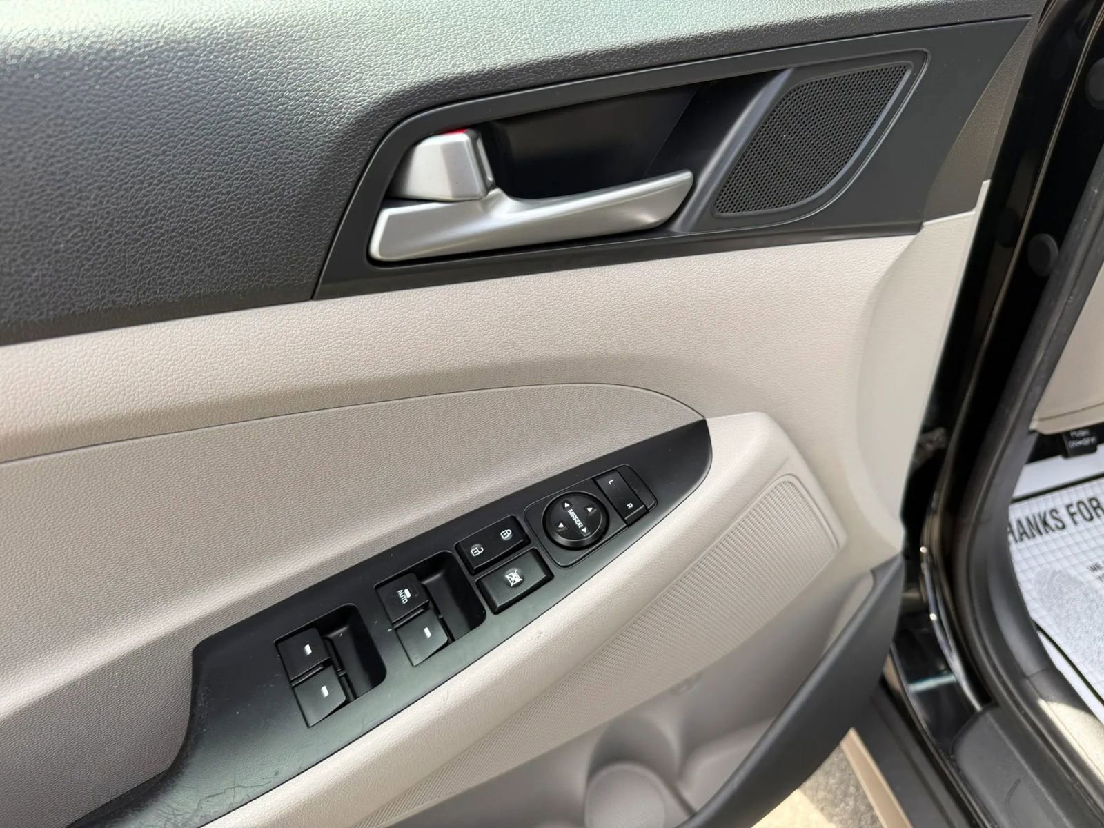 Used 2016 Hyundai Tucson SE w/ Option Group 12 AWD/4WD image 18