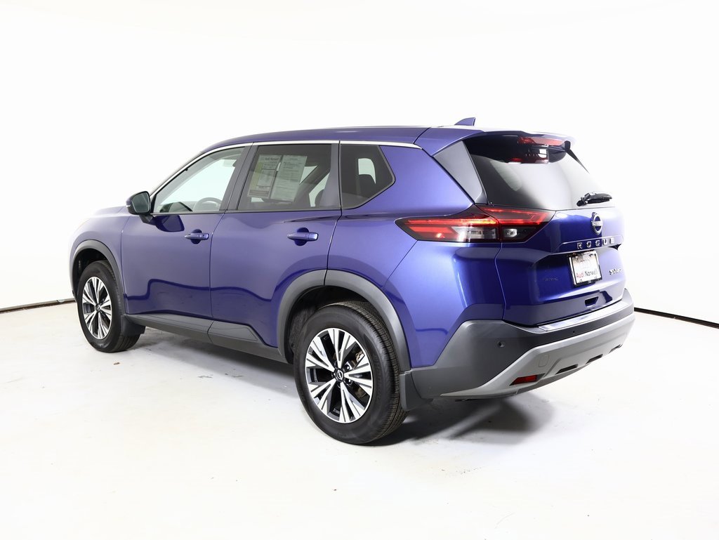 Used 2022 Nissan Rogue SV image 13