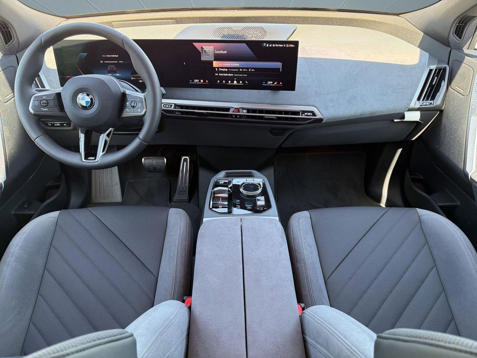 New 2026 BMW iX xDrive45 w/ M Sport Package AWD/4WD image 14