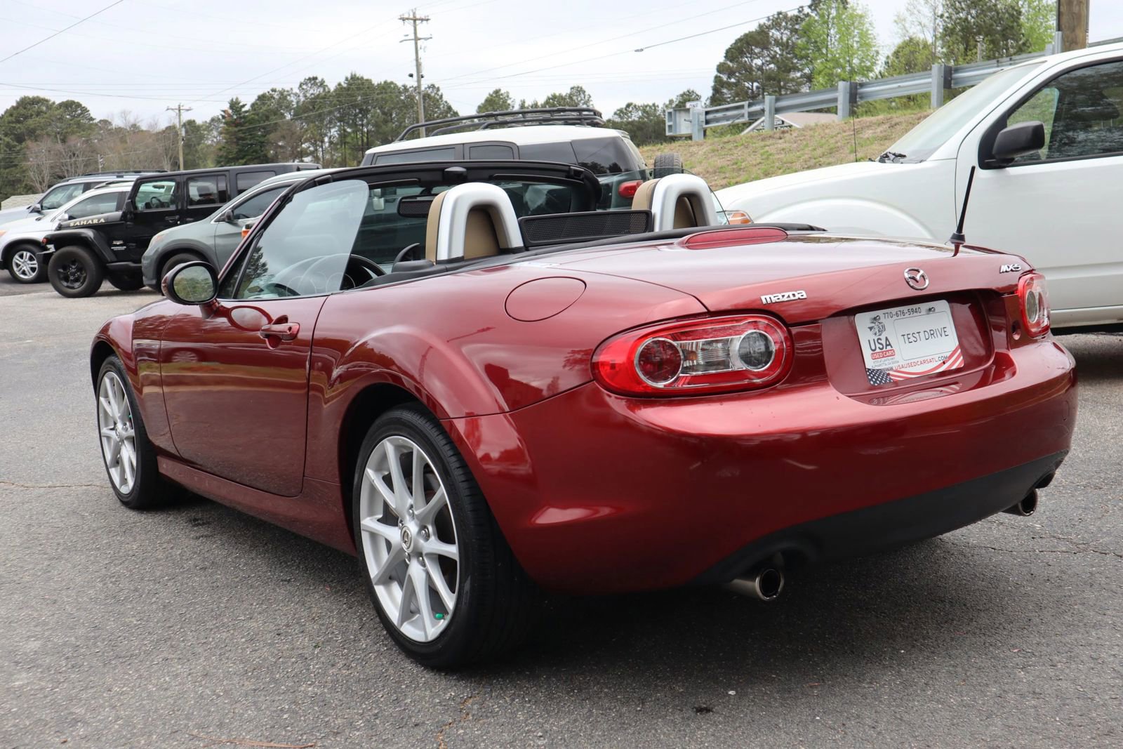 Used 2009 MAZDA MX-5 Miata Grand Touring image 4