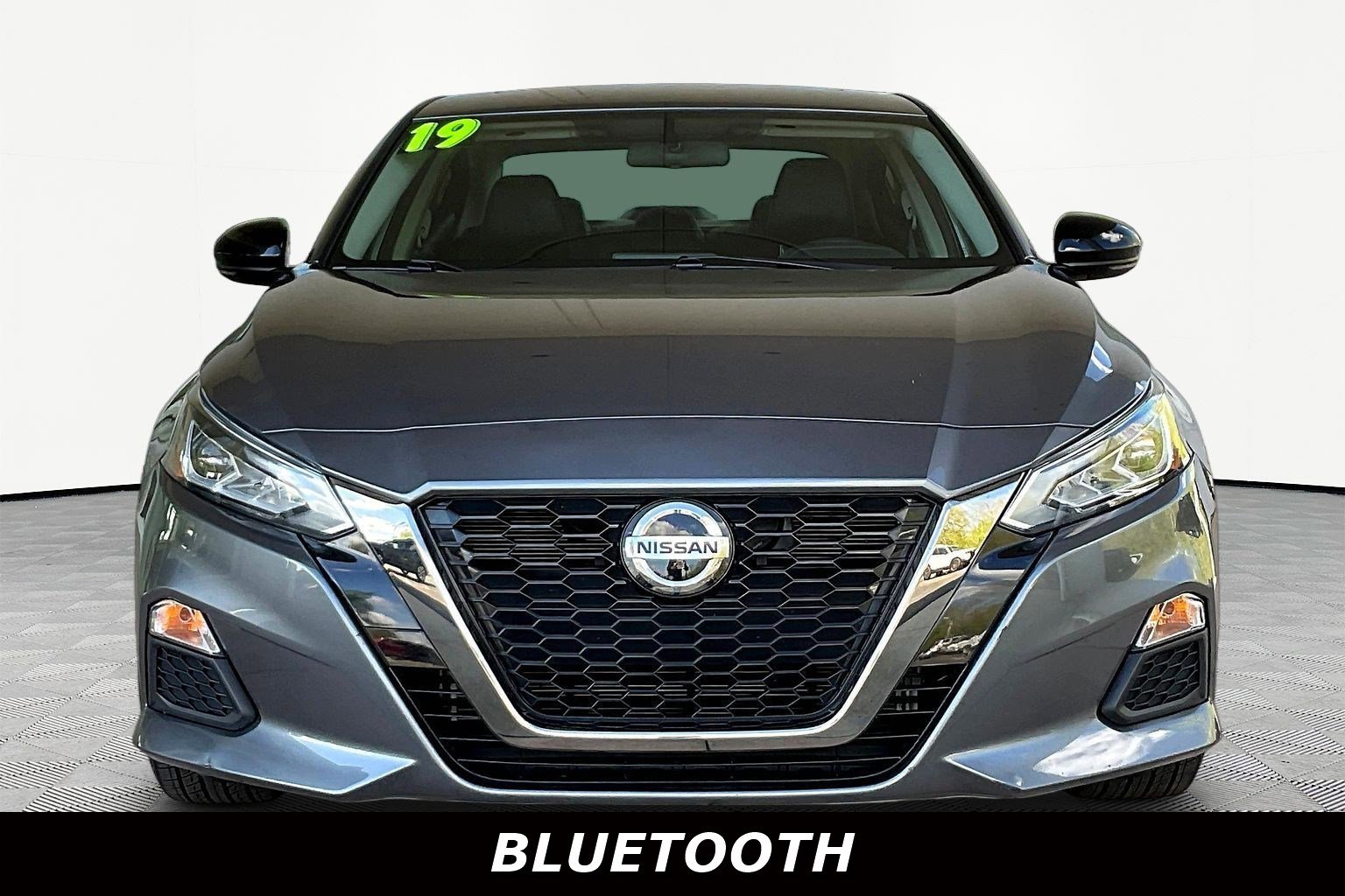 Used 2019 Nissan Altima 2.5 SR w/ SR Premium Package FWD image 2