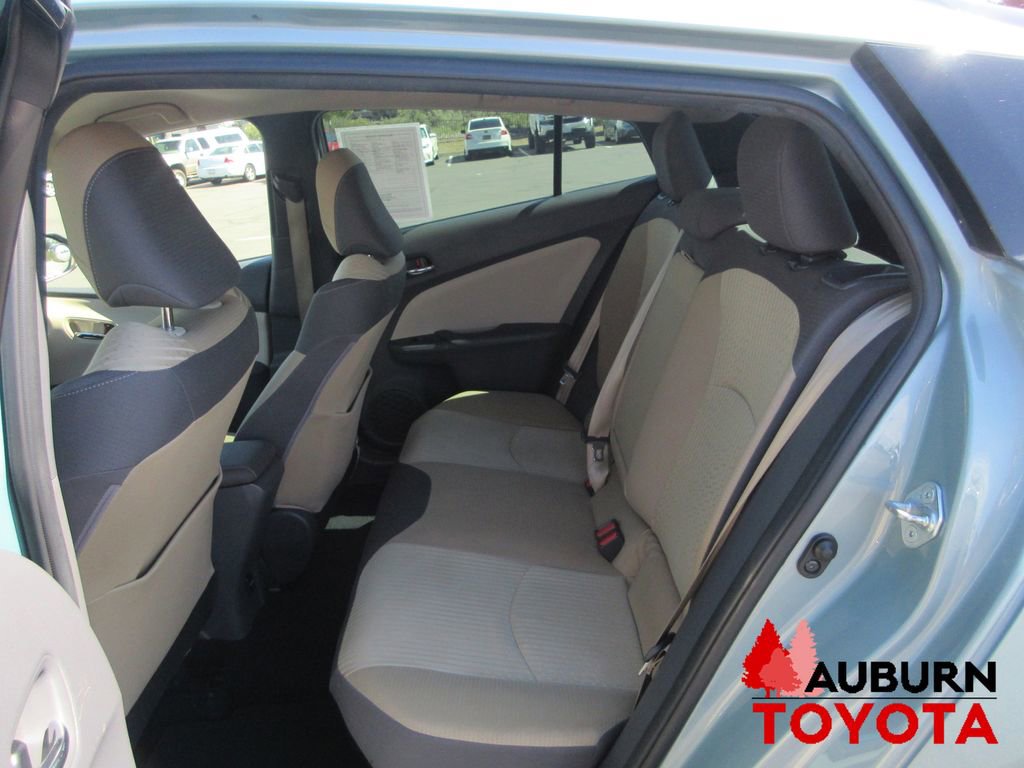 Used 2016 Toyota Prius Two image 21