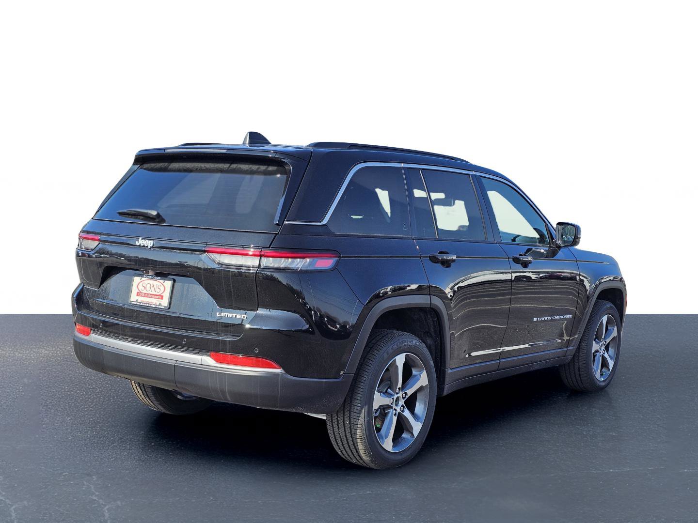 New 2026 Jeep Grand Cherokee Limited image 8