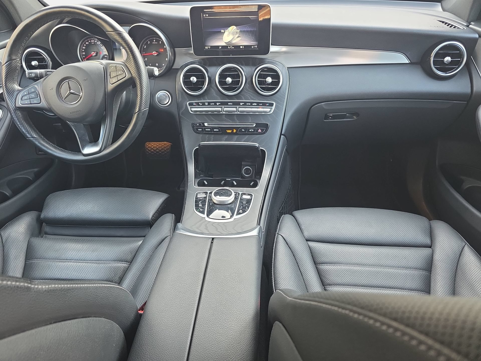 Used 2019 Mercedes-Benz GLC 300 4MATIC image 9