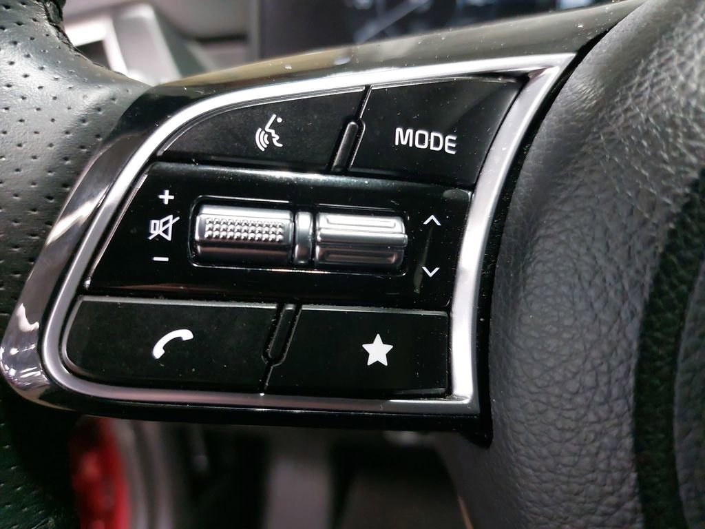 Used 2024 Kia Seltos SX image 16