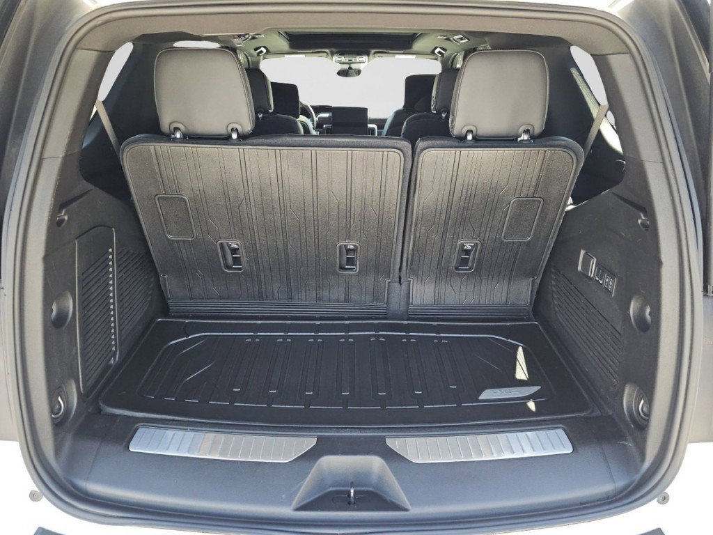 Used 2025 GMC Yukon AT4 Ultimate w/ LPO, Floor Liner Package AWD/4WD image 29