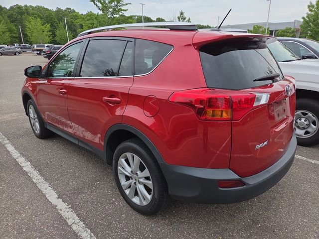 Used 2015 Toyota RAV4 Limited w/ Technology Package AWD/4WD image 5