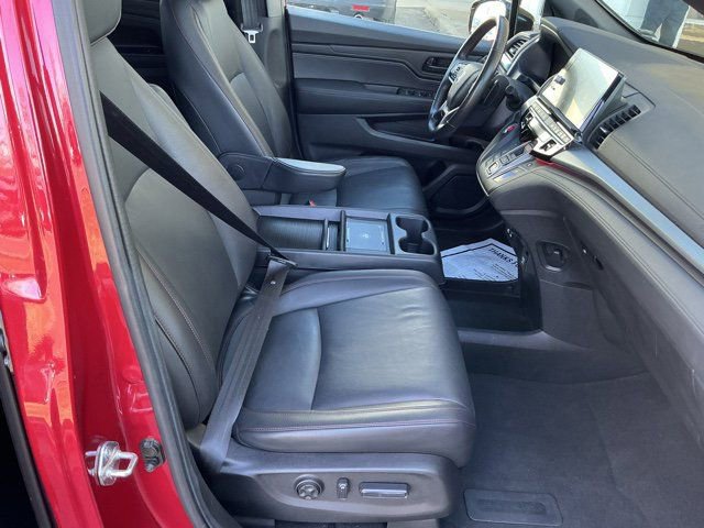 Used 2025 Honda Odyssey Sport-L image 22