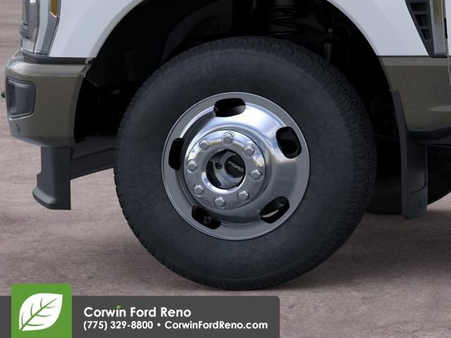 New 2026 Ford F350 4x4 Crew Cab DRW Super Duty image 21