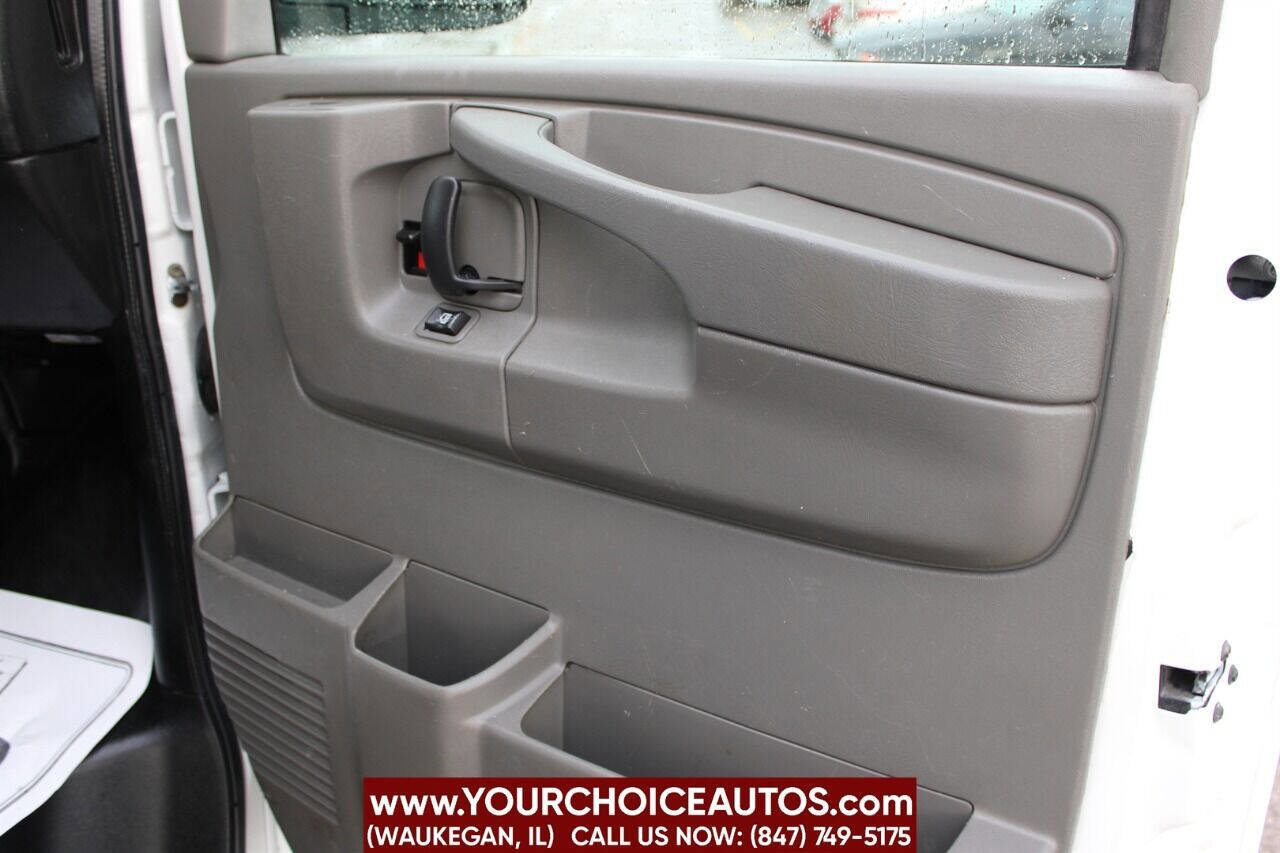 Used 2011 Chevrolet Express 1500 image 16