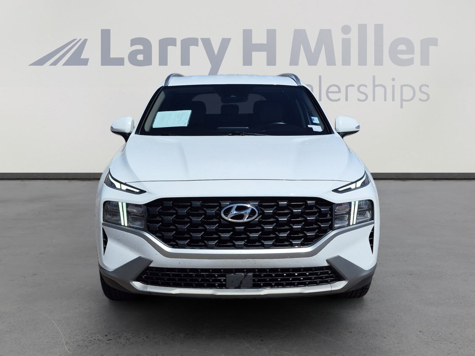 Used 2023 Hyundai Santa Fe SEL image 8