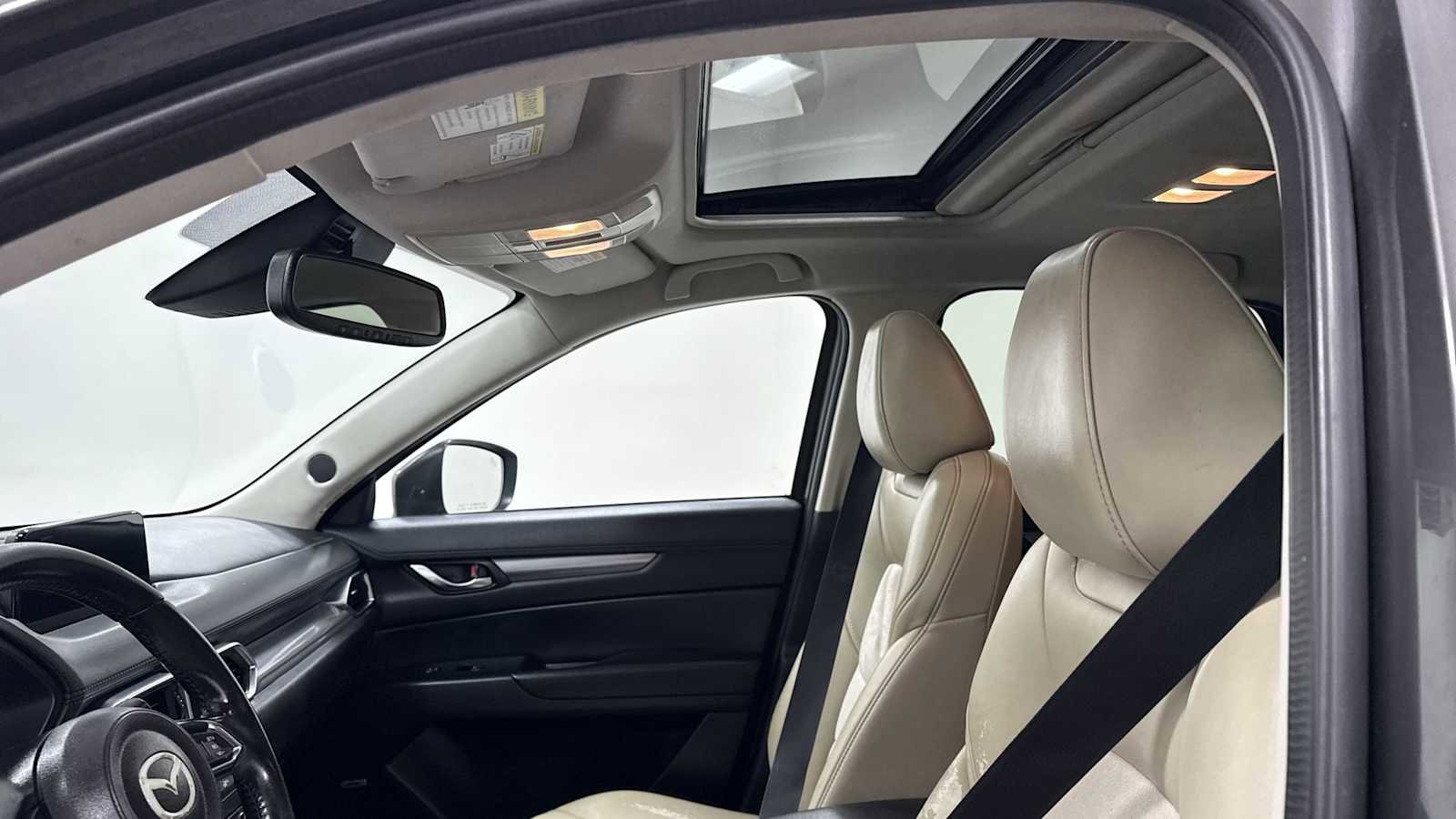 Used 2018 MAZDA CX-5 Touring w/ Preferred Equipment Package image 24