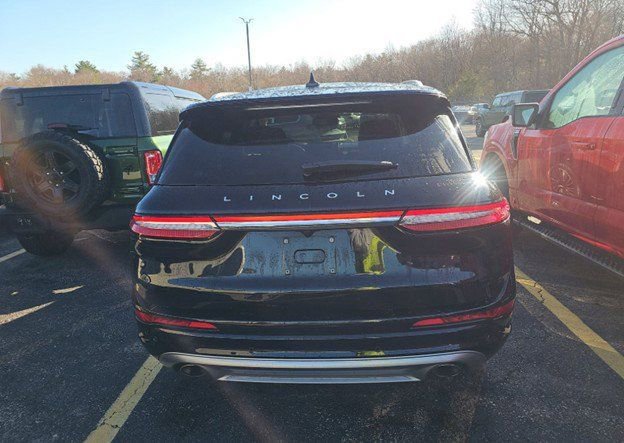 Used 2022 Lincoln Corsair AWD w/ Premium Package image 10