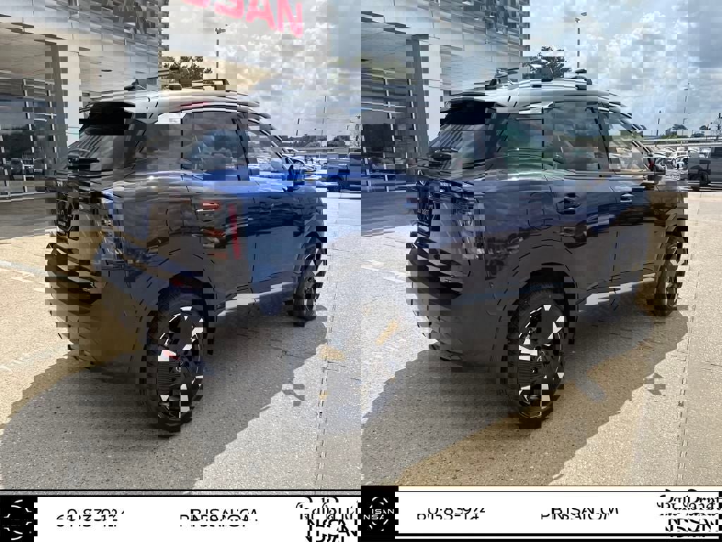 New 2025 Nissan Kicks SR image 3