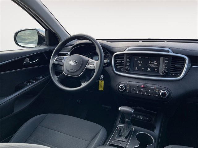 Used 2020 Kia Sorento L image 10