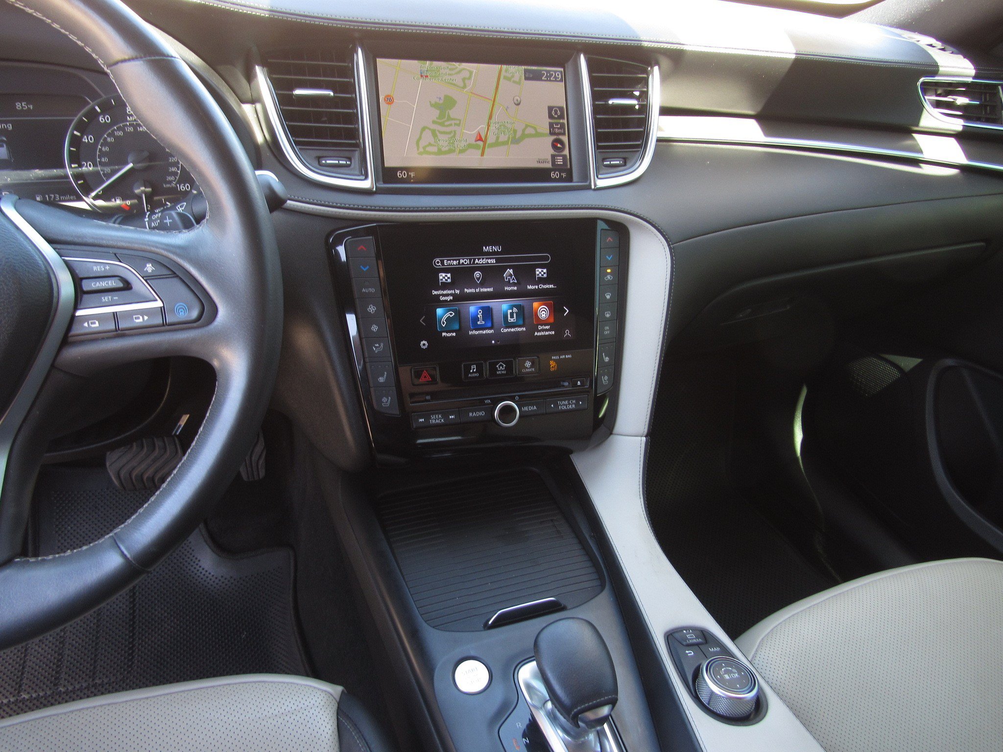 Used 2023 INFINITI QX55 Essential AWD/4WD image 19