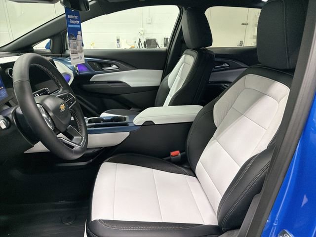 New 2026 Chevrolet Equinox EV LT image 21