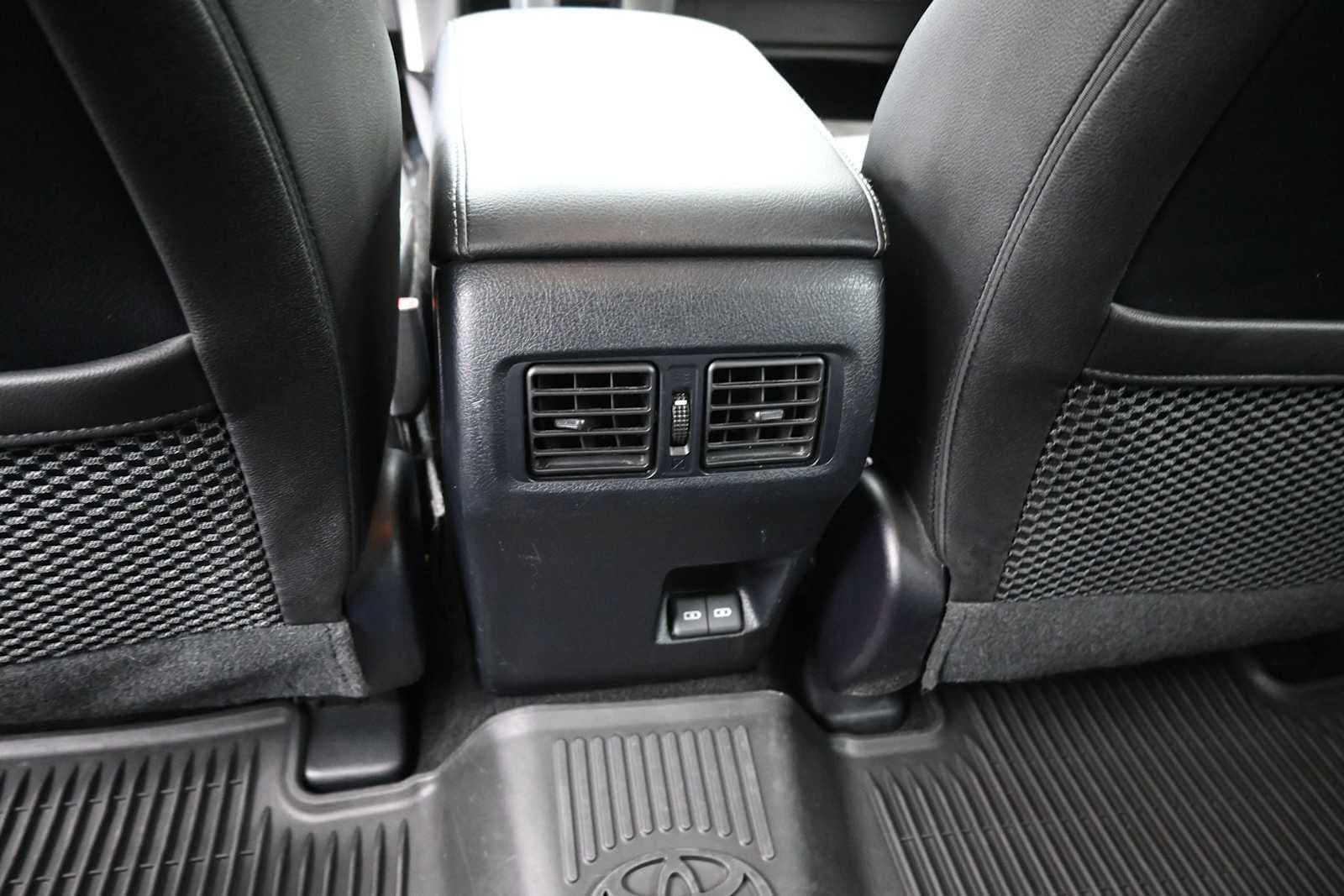 Used 2023 Toyota 4Runner SR5 Premium w/ Moonroof Package AWD/4WD image 12