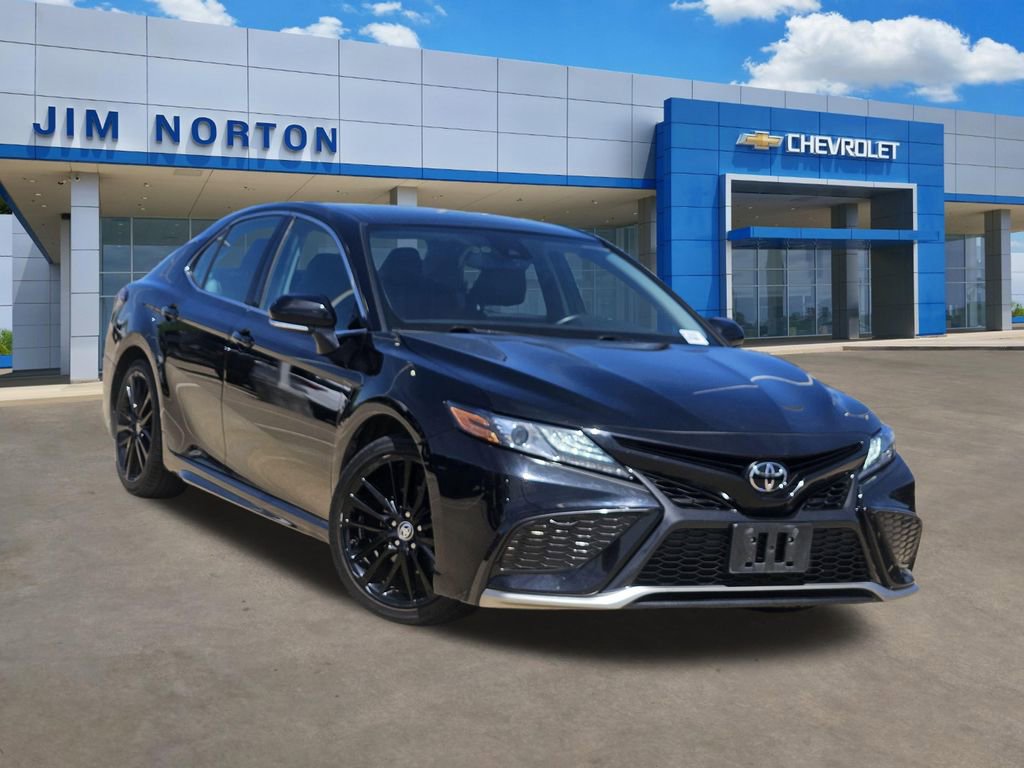 Used 2024 Toyota Camry XSE image 1