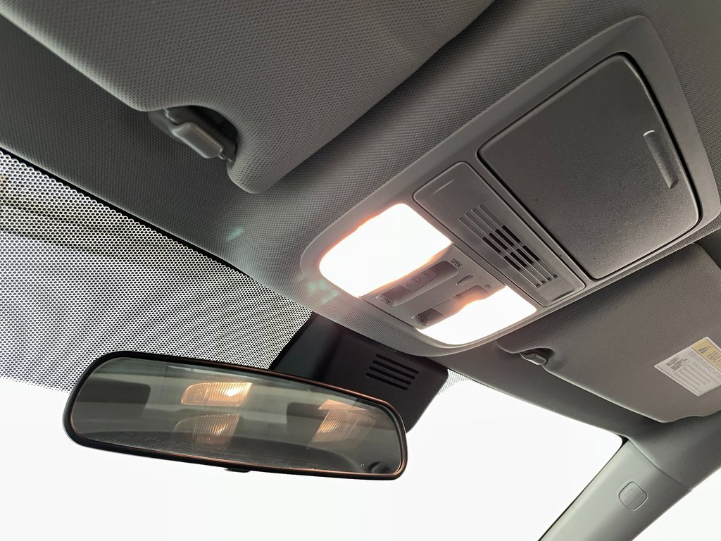 Used 2020 Honda Accord EX image 27