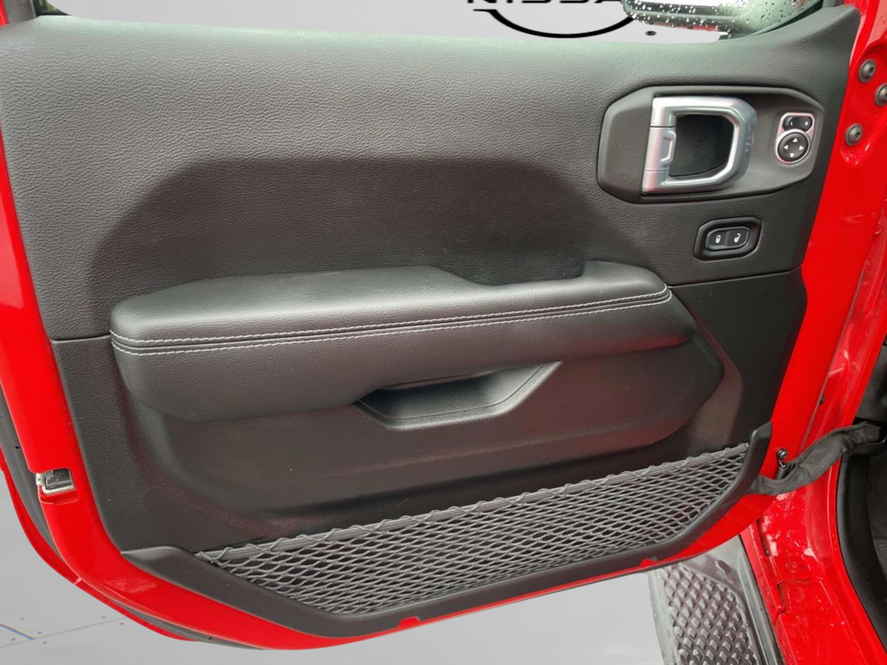 Used 2021 Jeep Gladiator Overland w/ Popular Equipment Package AWD/4WD image 21