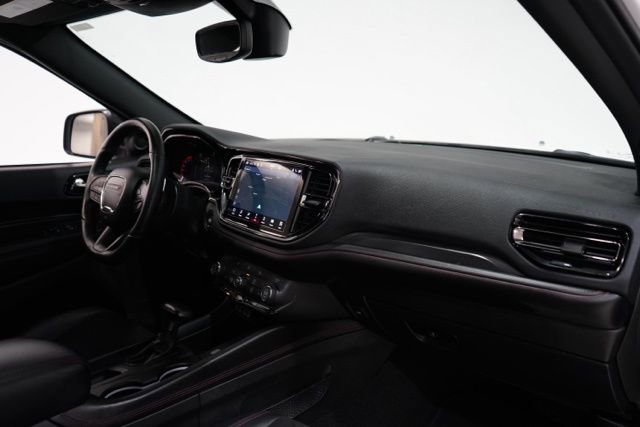 Used 2022 Dodge Durango R/T w/ Blacktop Package AWD/4WD image 17