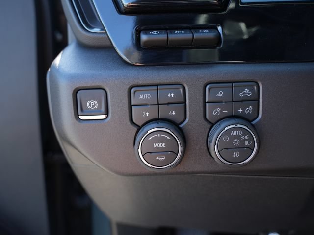 Used 2026 Chevrolet Silverado 1500 ZR2 w/ Dark Appearance Package AWD/4WD image 36