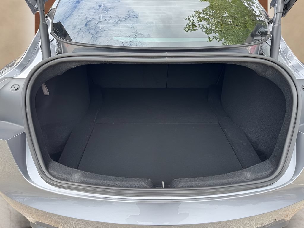 Used 2026 Tesla Model 3 AWD/4WD image 5
