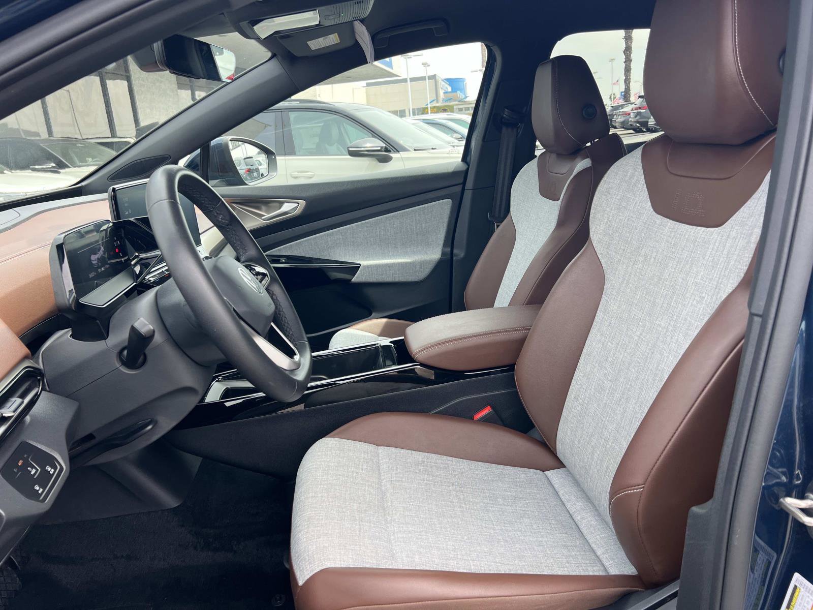 Certified 2023 Volkswagen ID.4 2WD image 19