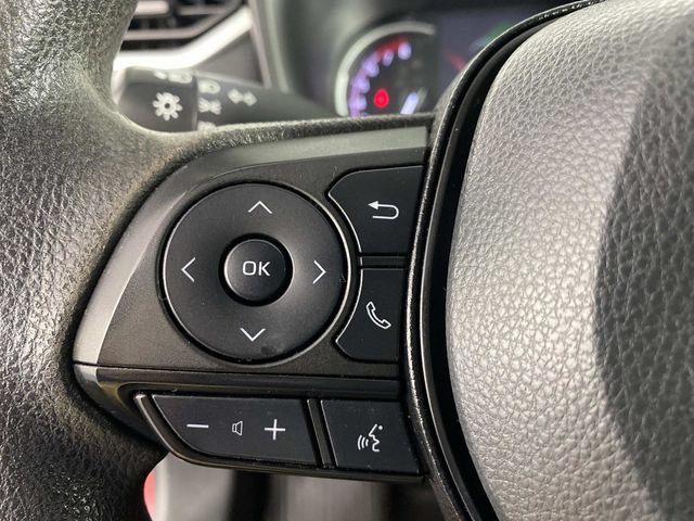 Used 2023 Toyota RAV4 LE AWD/4WD image 16