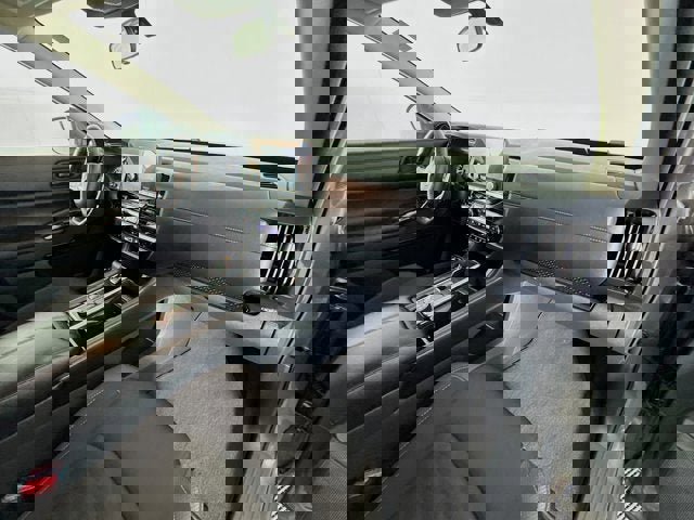 Certified 2025 Nissan Pathfinder SV image 28