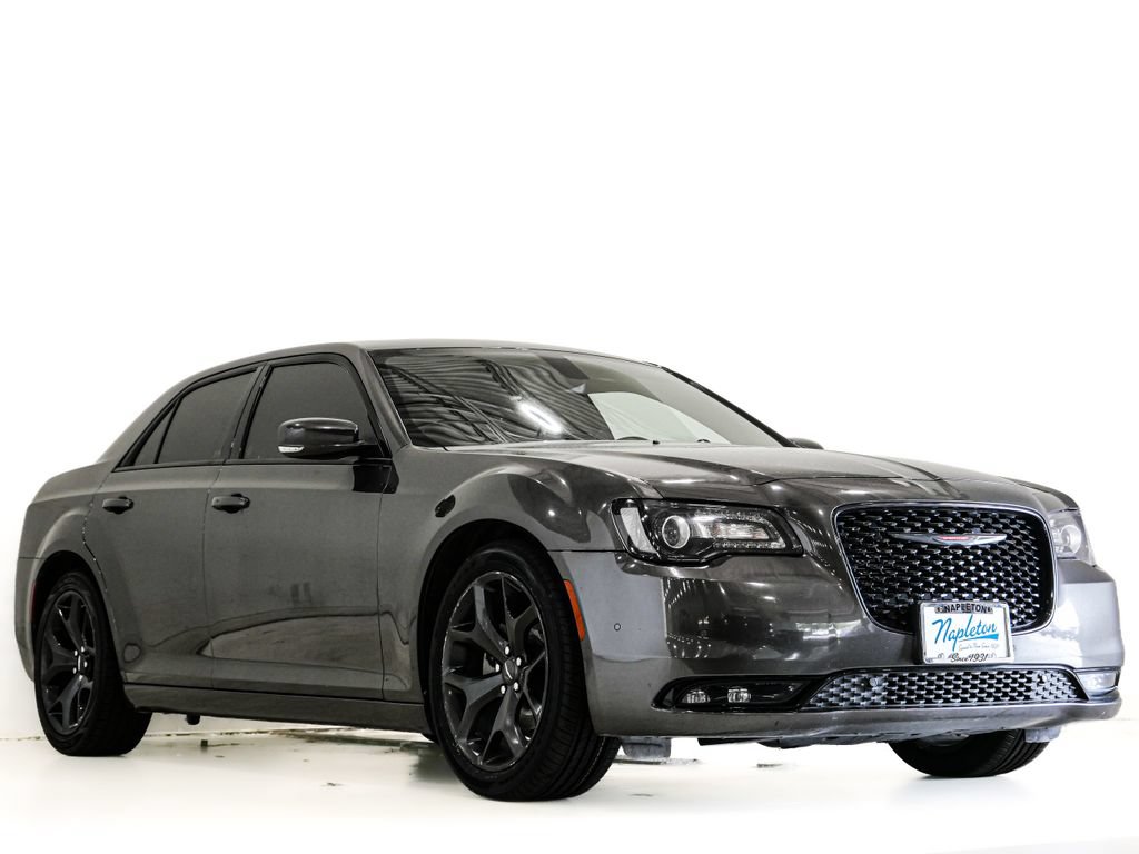 Used 2023 Chrysler 300 S RWD image 1