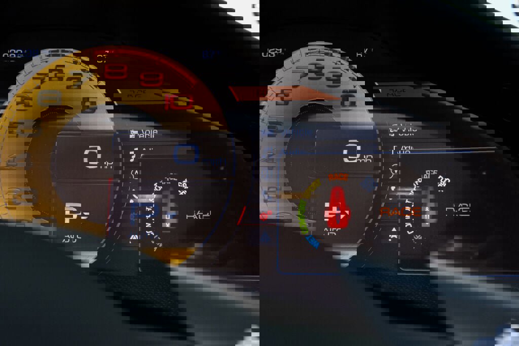 Certified 2024 Ferrari Roma Spider image 39