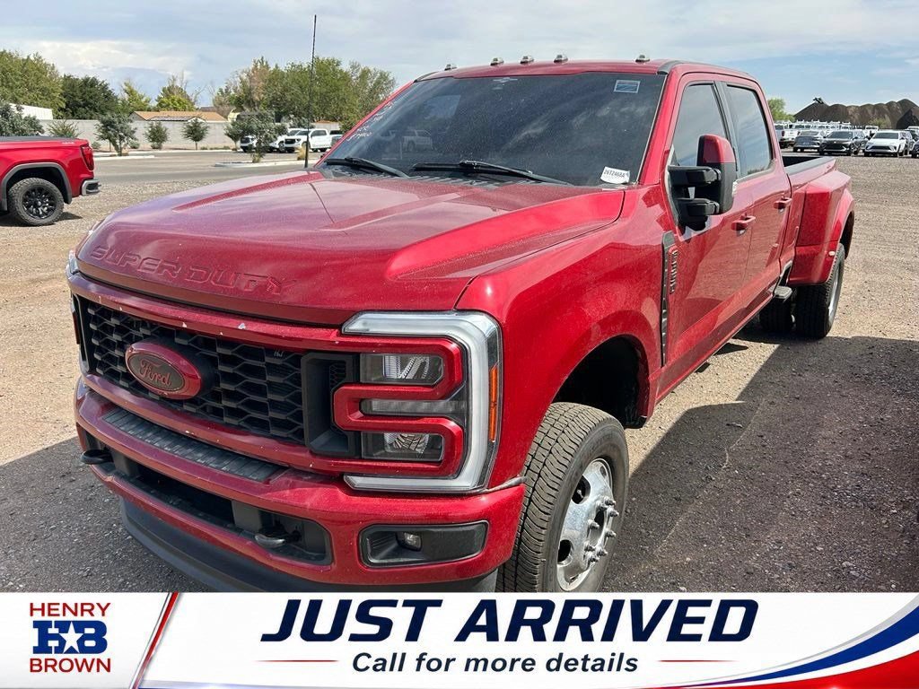 Used 2023 Ford F350 Lariat w/ FX4 Off-Road Package AWD/4WD image 1