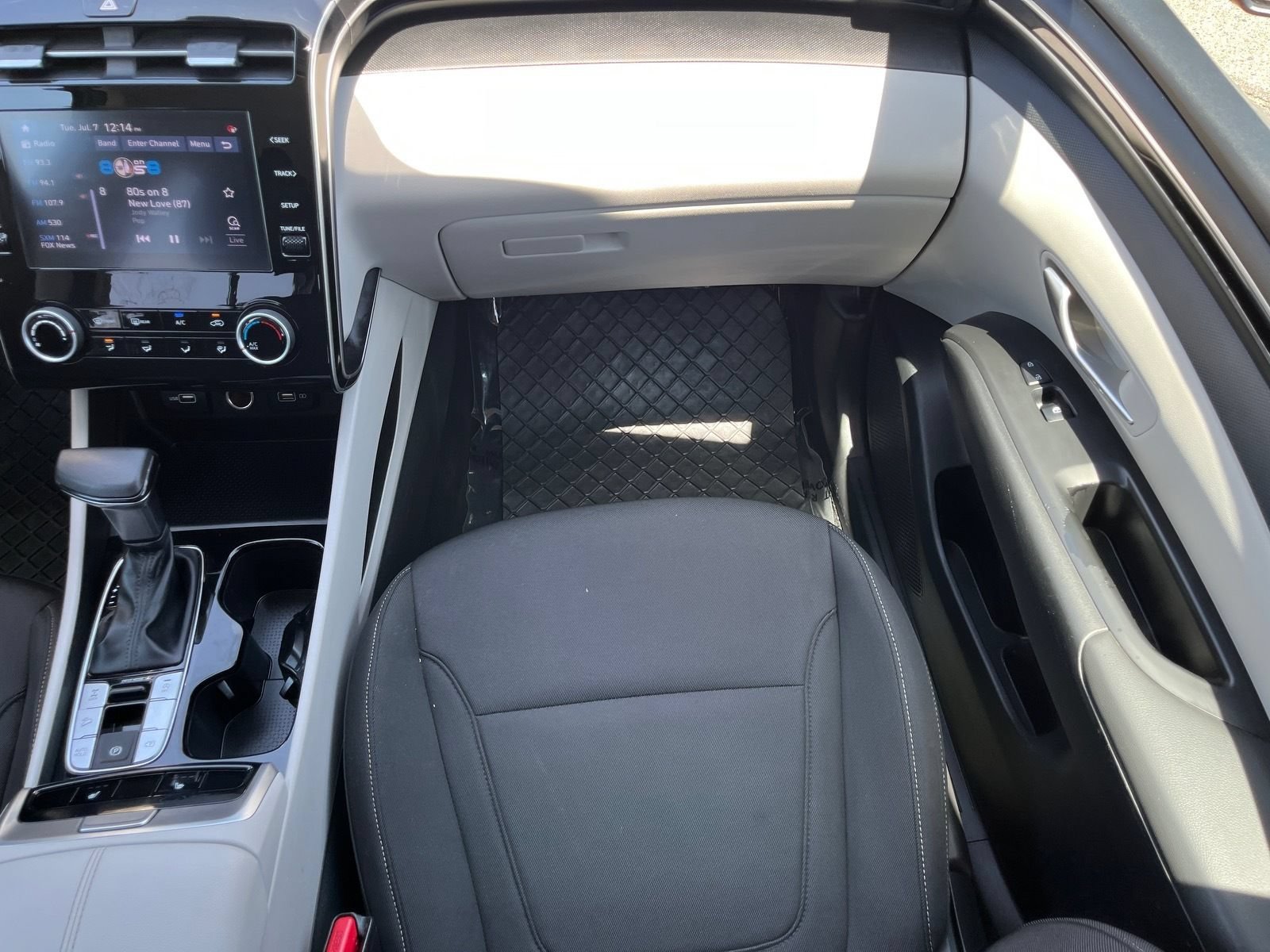 Used 2022 Hyundai Tucson SEL w/ Cargo Package AWD/4WD image 15
