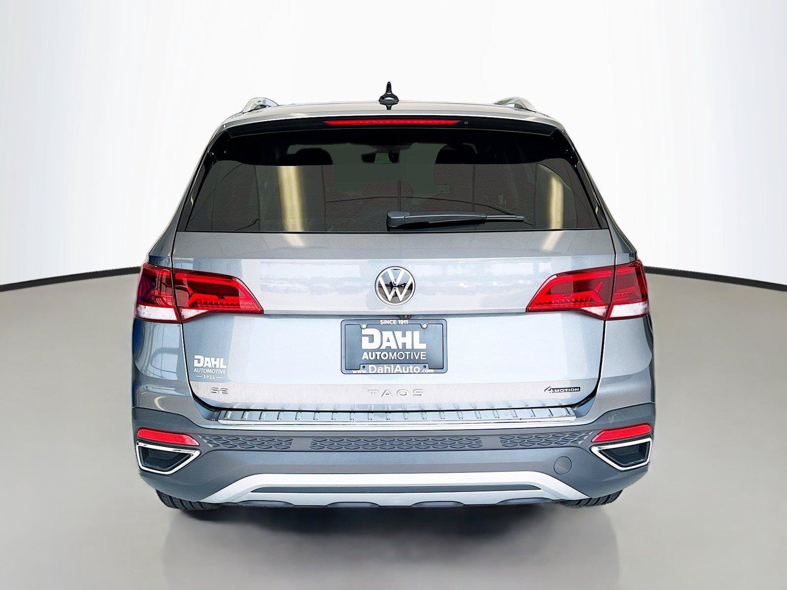 Used 2022 Volkswagen Taos SE AWD/4WD image 12