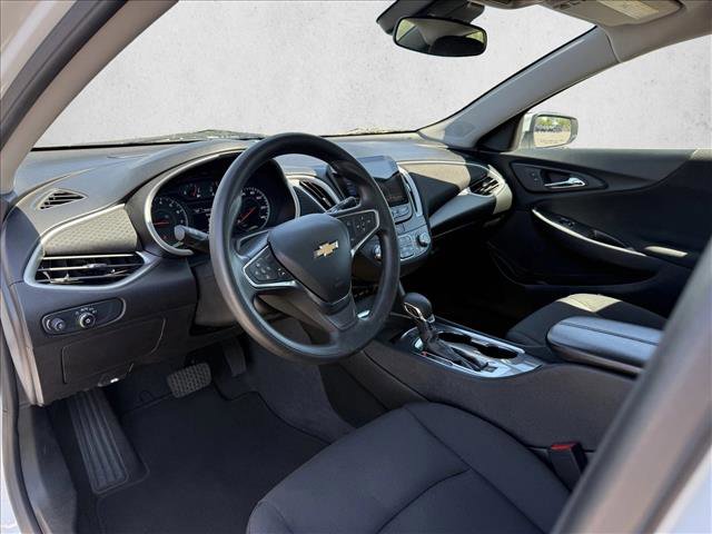 Used 2024 Chevrolet Malibu LT FWD image 10