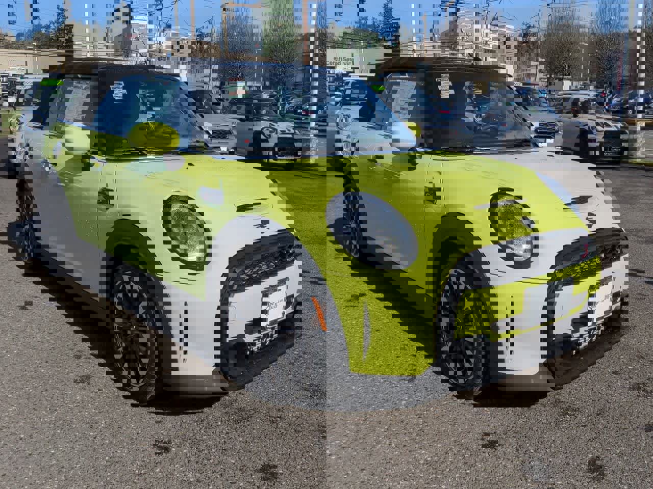 Certified 2023 MINI Cooper S w/ Signature Upholstery Package image 8